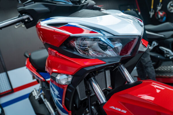 honda-winner-x-su-lua-chon-cho-nguoi-dam-me-toc-do